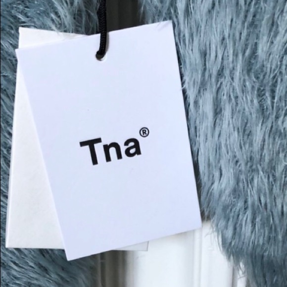 Aritzia TNA Montauk Sweater - Picture 4 of 4